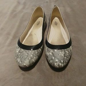 5 for $20. Slip on shoes/Flats